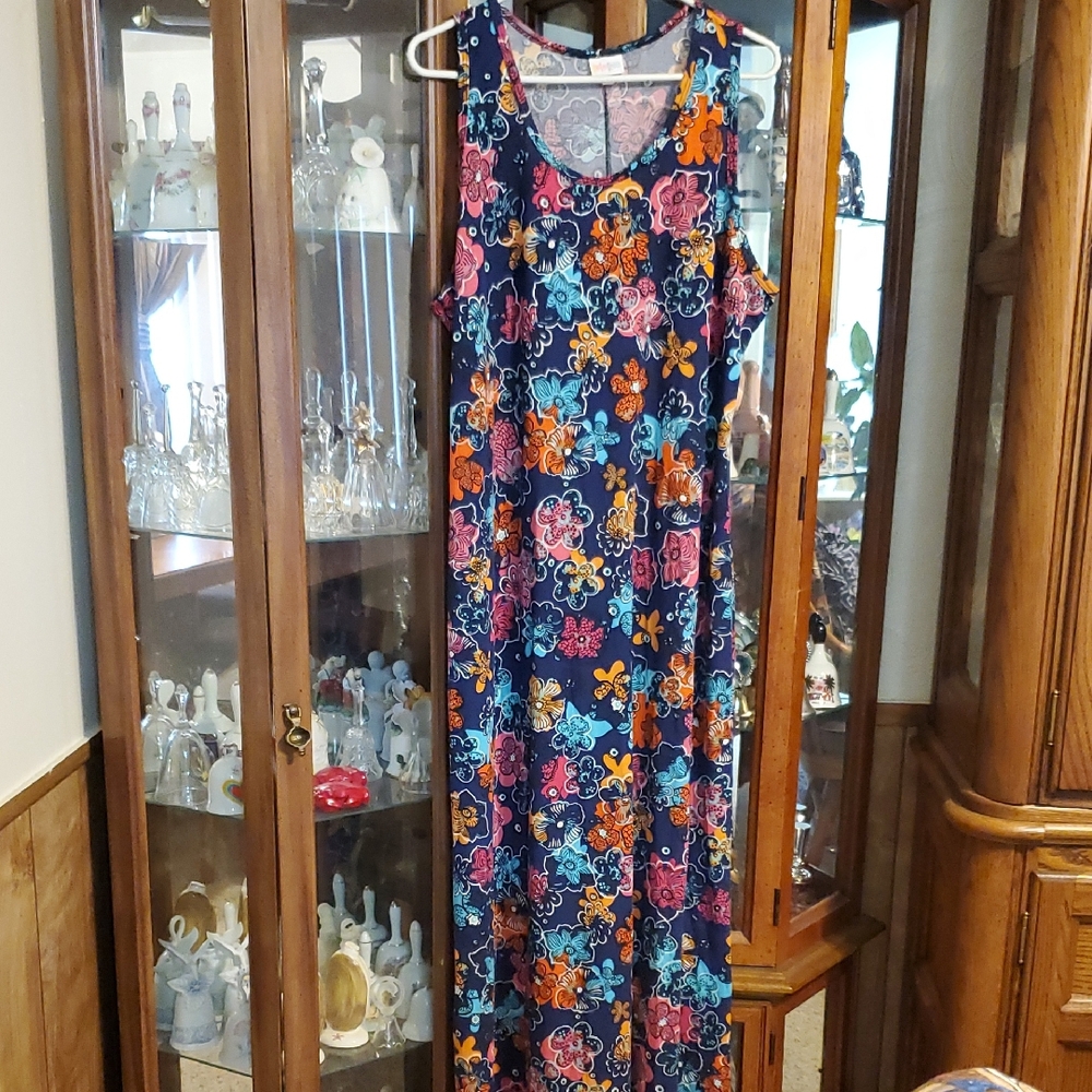 #DAN04 (CH) NWOT LuLaRoe Dani Tank Maxi Dress